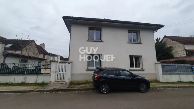 local à VINCELLES, 6 pièces, DPE F